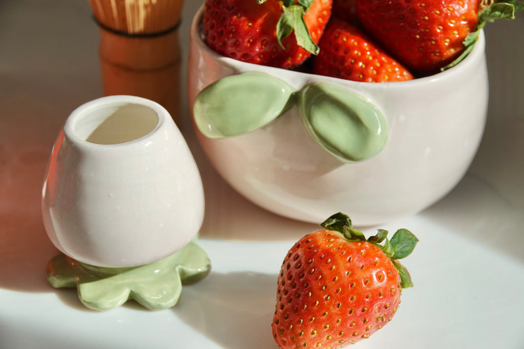 Matcha Whisk Stand - Strawberry