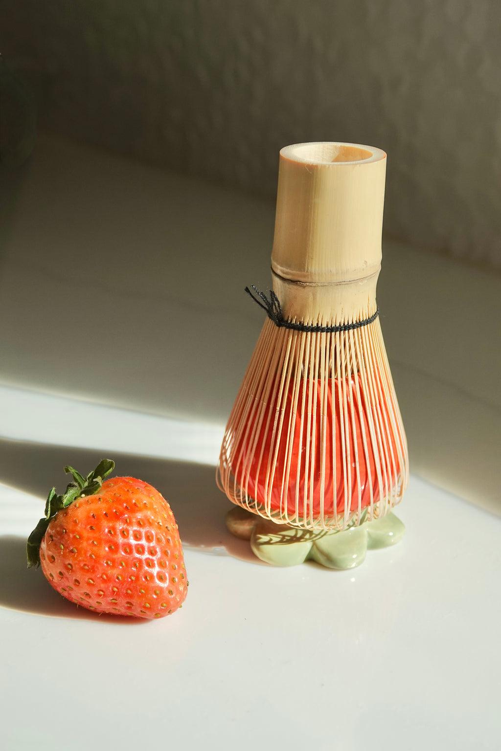 Matcha Whisk Stand - Strawberry