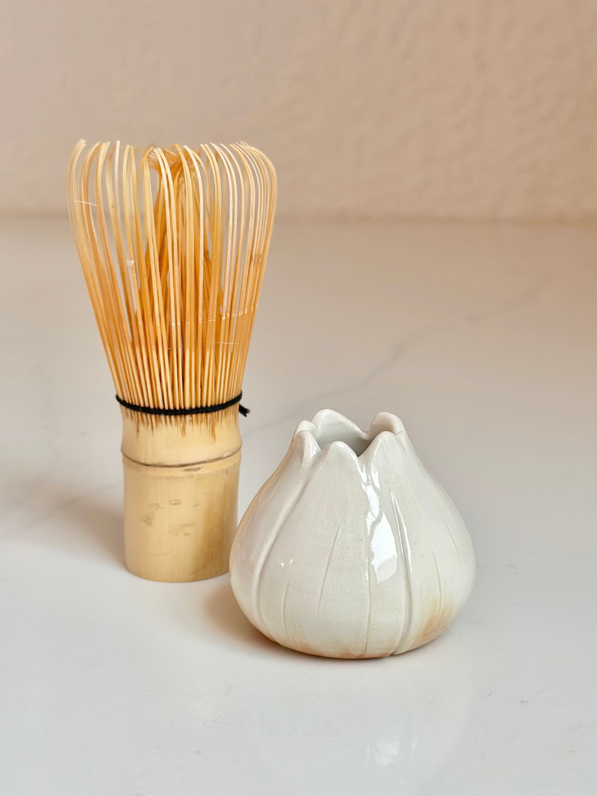 Matcha Whisk Stand - Garlic
